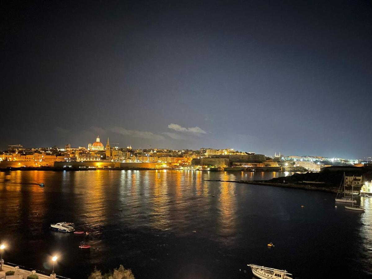 Sliema Seaview & Seafront- Apt 9, 49 Tigne Point Mansions מראה חיצוני תמונה